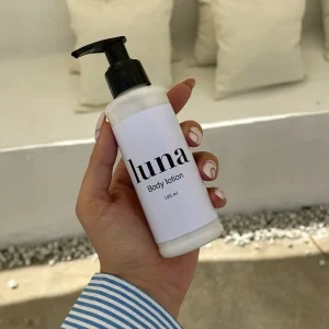 لوسیون بدن لونا
