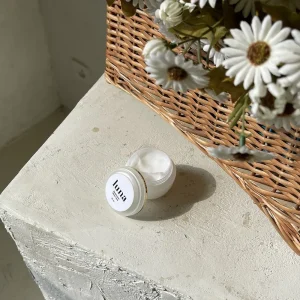 مرطوب کننده فوق قوی لونا